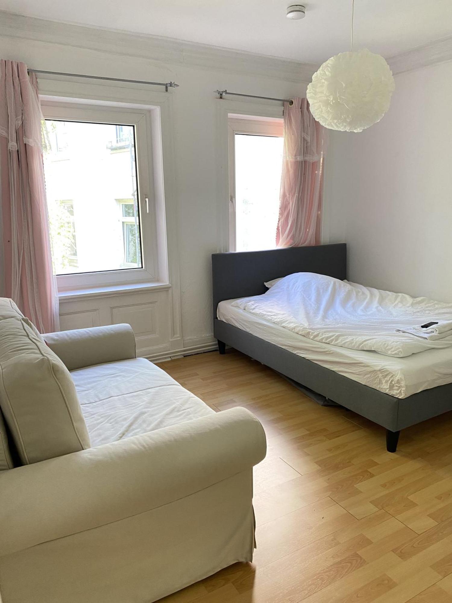 Ferienwohnung Haus Sonnenschein Hamburg Exterior foto